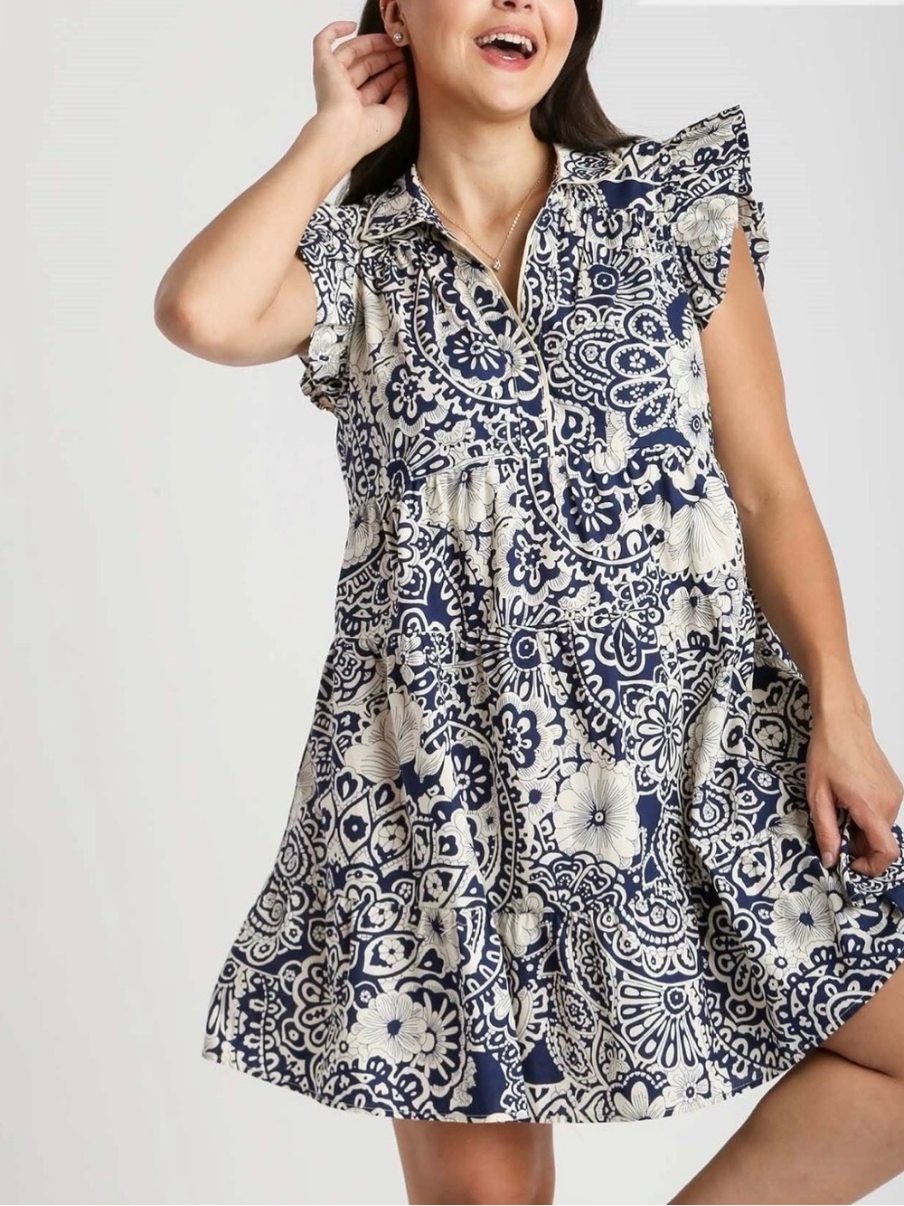 Umgee Navy Blue and Cream Paisley Floral Casual Dress